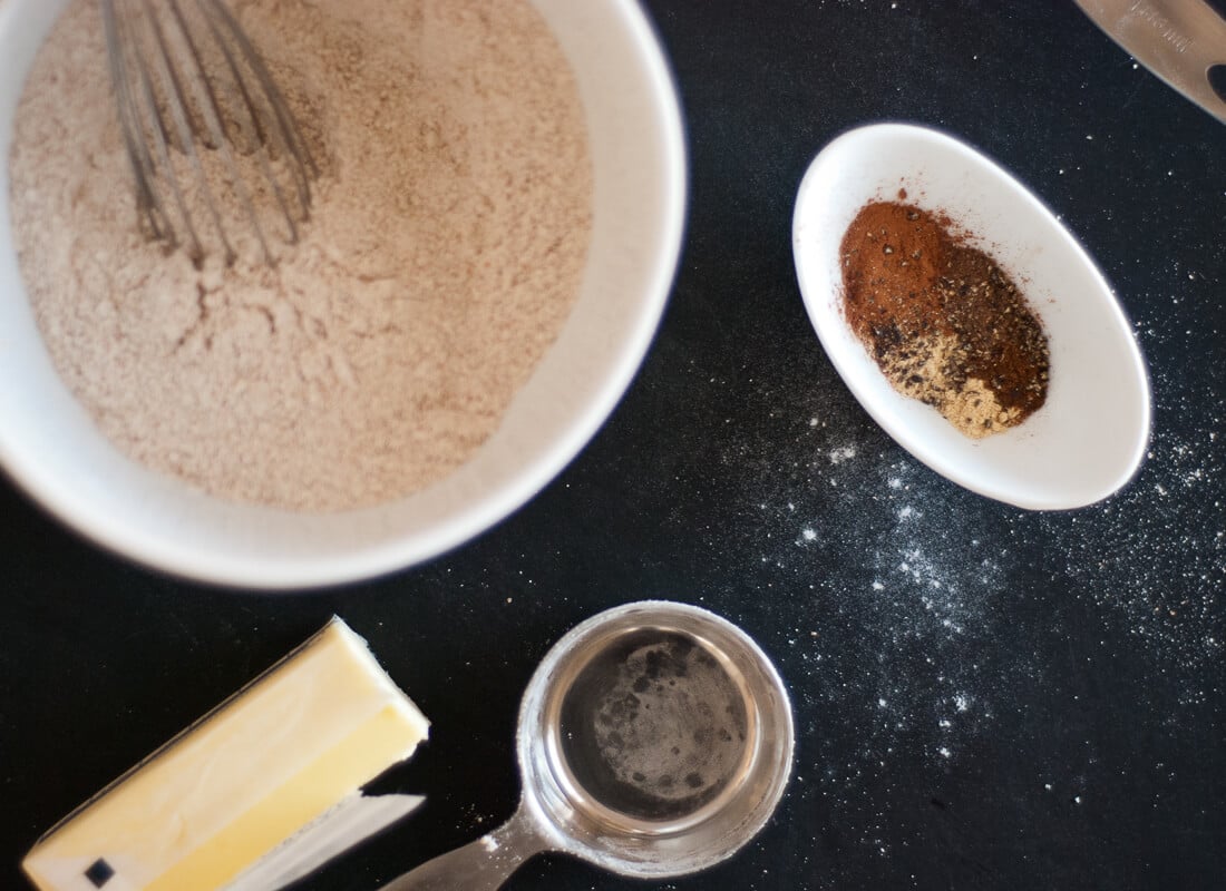 whole wheat molasses cookies recipe spicy molasses cookies ingredients