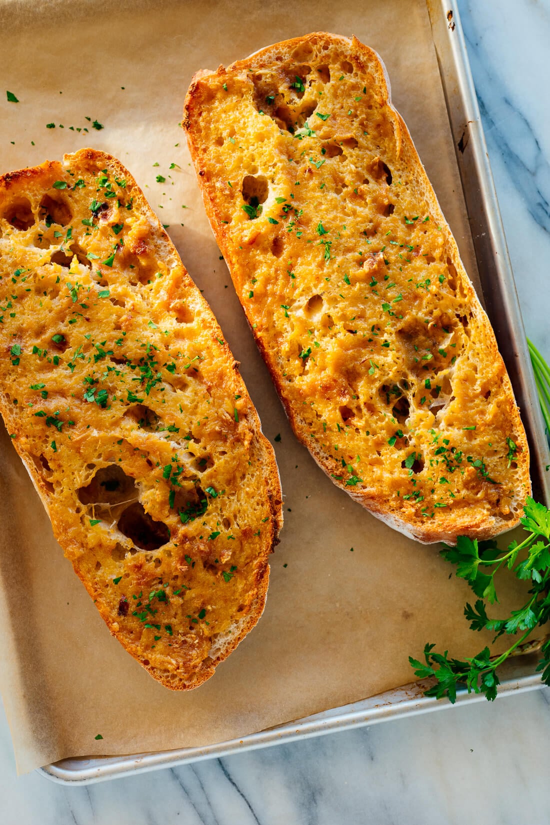 garlic bread made with roasted garlic