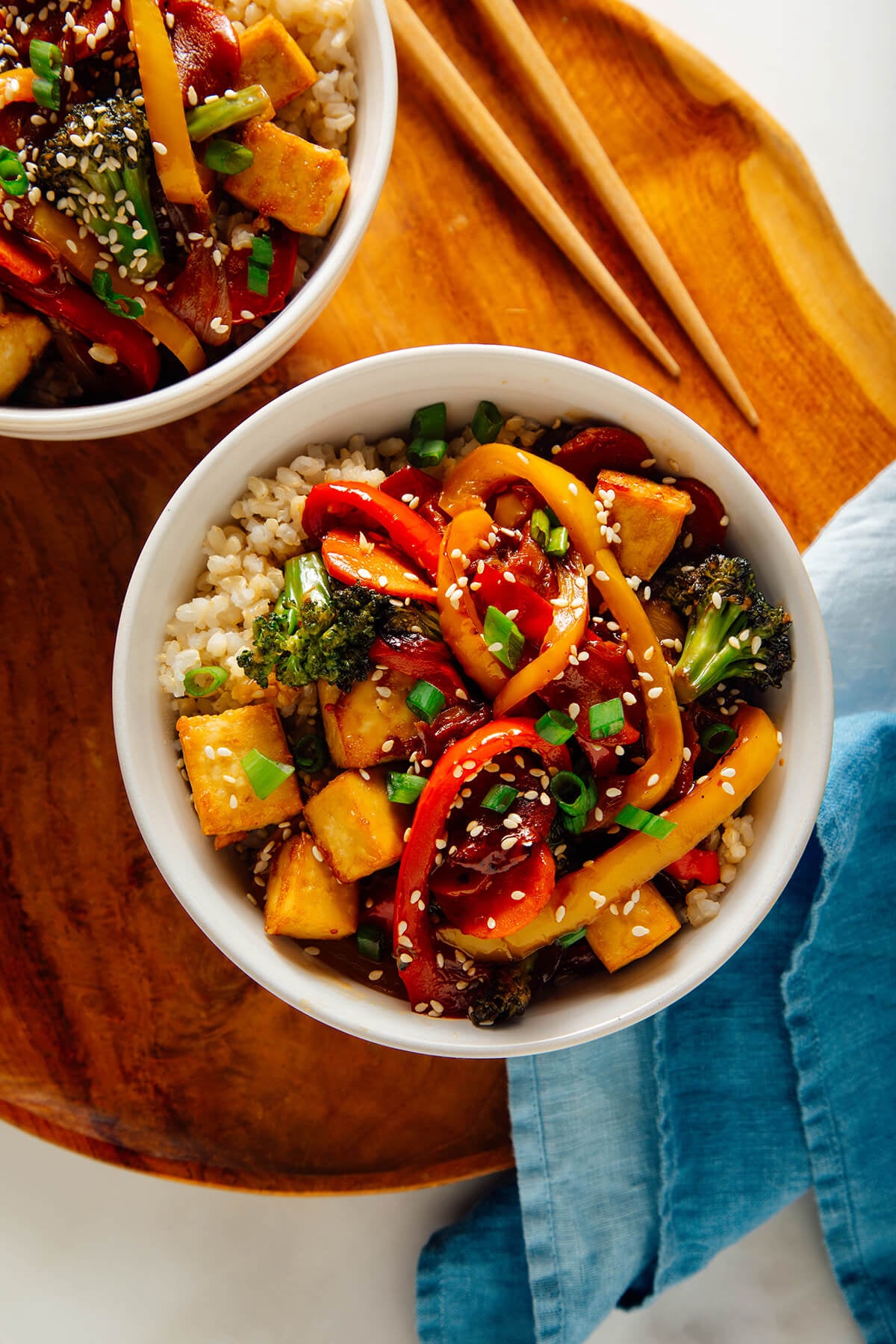 vegetable stir-fry in bowls