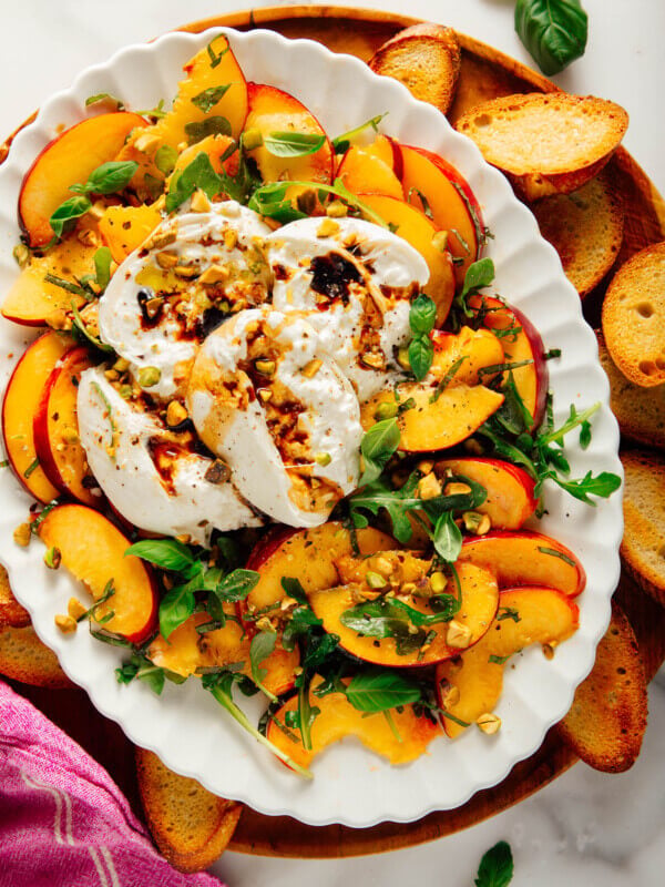 peach burrata salad recipe